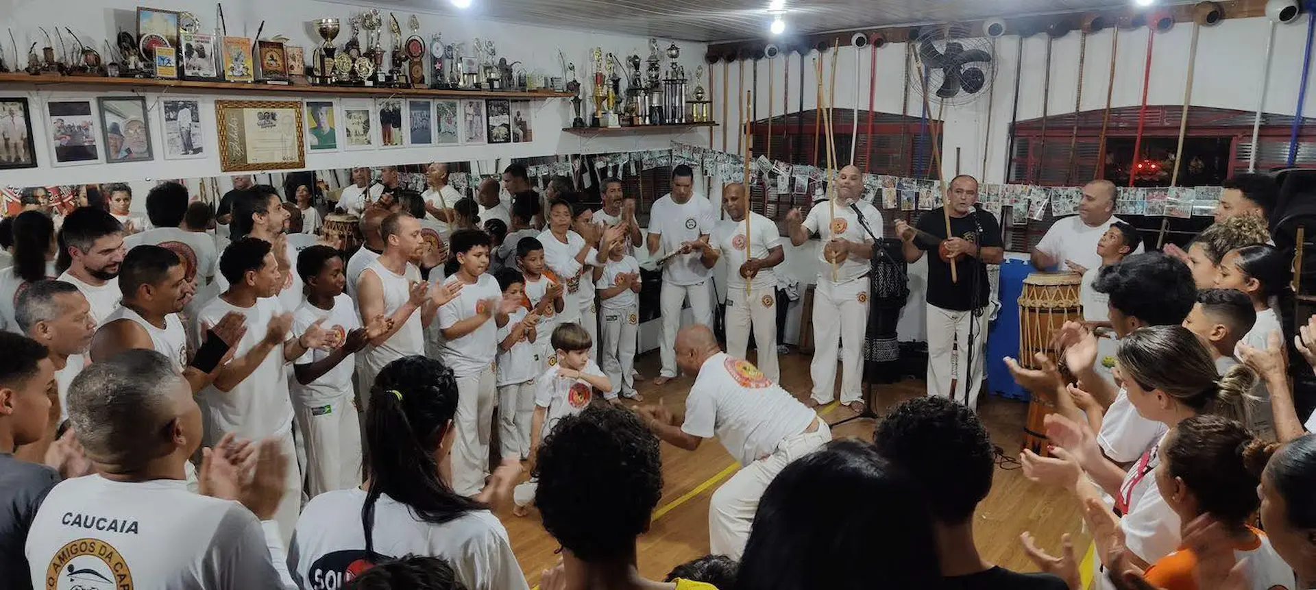 Capoeira na academia